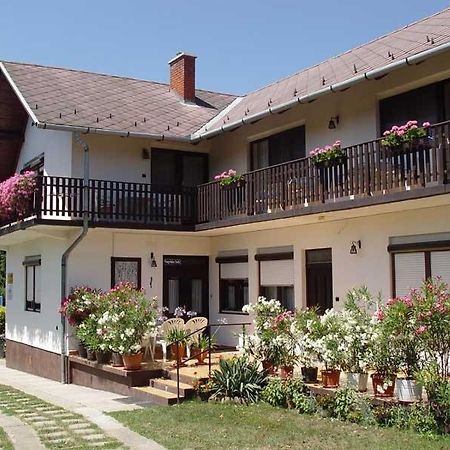 Apartman Berki Margit Hévíz Exterior foto