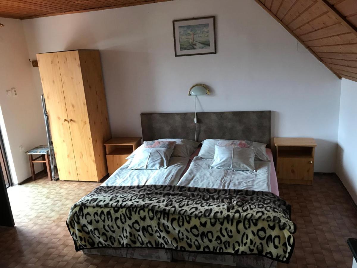 Apartman Berki Margit Hévíz Exterior foto