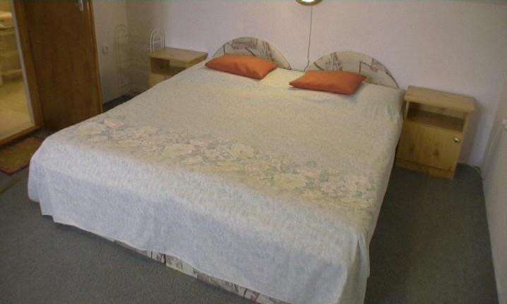 Apartman Berki Margit Hévíz Habitación foto
